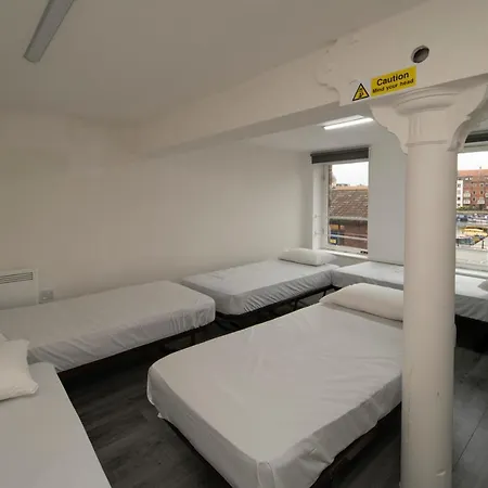 Hostel Harbourside